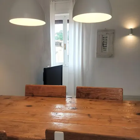 Scusari Apartmán *